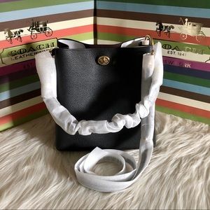 ❗️SOLD❗️NWT COACH CHARLIE BUCKET BAG BLACK LEATHER